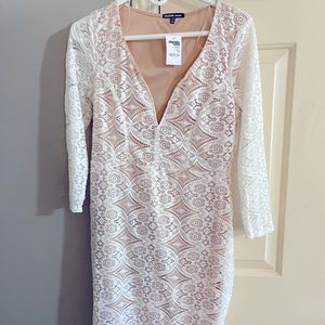 White Knee-length Lace Illusion Bodycon Dress